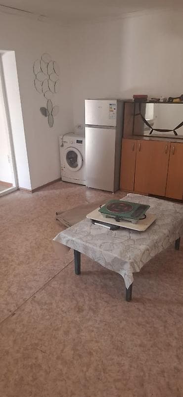 продаю кв студия: Сдаётся небольшая студия с базовой мебелью и техникой. Планировка и — 3