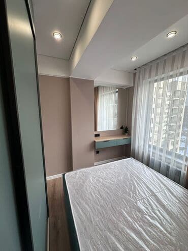 сдаю квартиру 2 к студ центр новый ремонт в квартире имеется все необходимое район панфиловабоконбаева: 2 комнаты, 40 м², Элитка, 8 этаж, Дизайнерский ремонт — 4