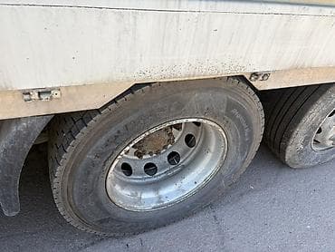региональный: Тягач, Volvo, 2006 г., Тентованный — 4