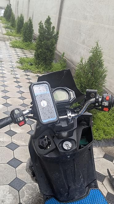 Мототехника: Это мой скутер. Вчера вечером я попал в аварию, передняя часть немного — 8