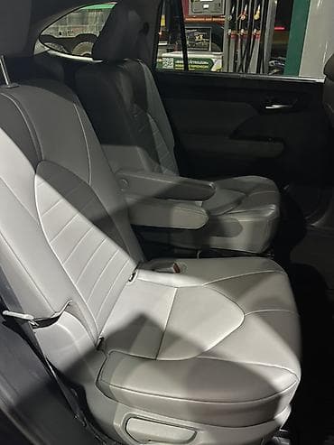 Toyota Highlander: 2021 г., 2.5 л, Автомат, Гибрид, Кроссовер — 7
