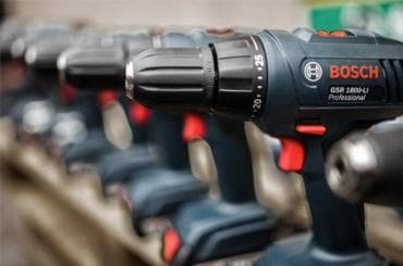 дрель на прокат: Шуруповерт в аренду 1 день - 400 сом 1 сутки - 500 сом Шуруповерт — 1