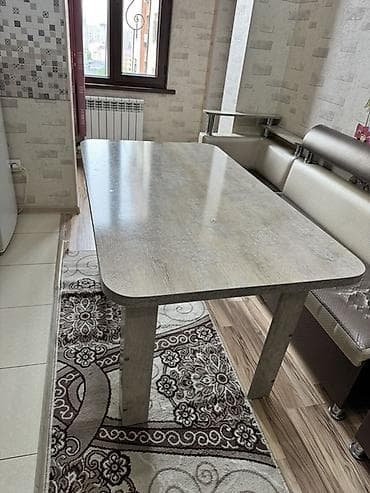 Кухонный стол прямоугольный - Размеры: длина 140 см, ширина 80 см