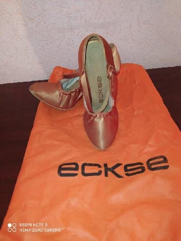 платья для спортивных бальных танцев для детей: Продаю обувь для бальных танцев, стандарт. Размер 30-31. Так же есть — 3