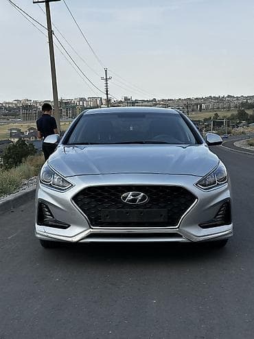 Hyundai Sonata: 2021 г., 2 л, Автомат, Газ, Седан — 2