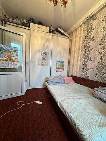 престиж ош: 1 комната, 25 м², Индивидуалка, 1 этаж, Старый ремонт — 3
