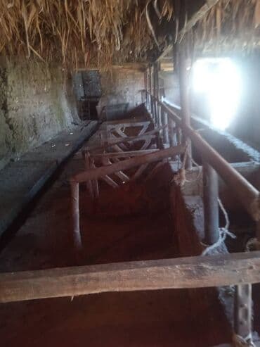 айдоо жер: Полдома, 110 м², 5 комнат, Собственник — 17