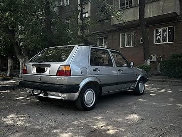 Volkswagen Golf: 1989 г., 1.6 л, Механика, Бензин, Хэтчбэк — 8