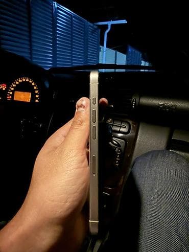 google fold: IPhone 15 Pro, Б/у, 128 ГБ, Natural Titanium, Зарядное устройство, 79 % — 6