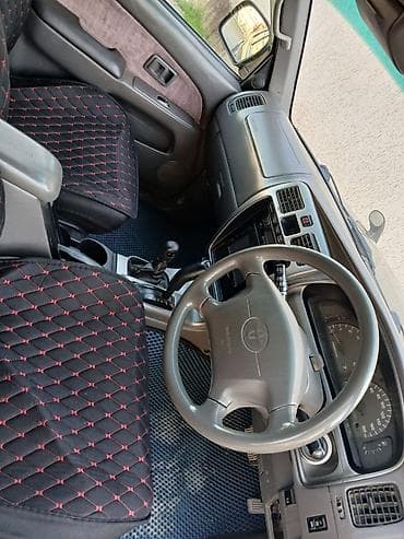 срочно горит внедорожник тойота: Toyota Hilux Surf: 2002 г., 2.7 л, Автомат, Газ, Внедорожник — 3