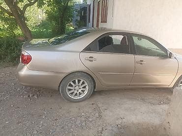дамкрат авто: Toyota Camry: 2004 г., Автомат, Бензин, Седан — 3