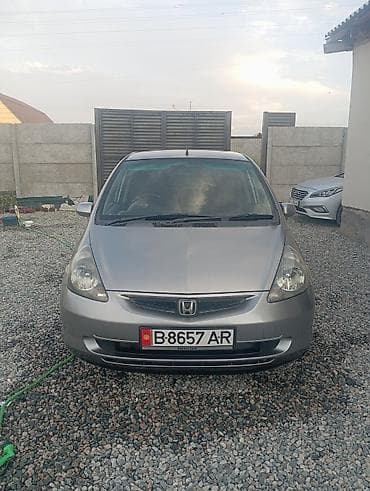 Honda Fit: 2003 г., Вариатор, Бензин, Хэтчбэк — 10