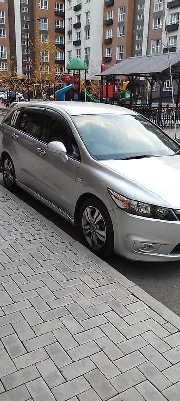 step vagon: Honda Stream: 2007 г., 1.8 л, Автомат, Бензин, Минивэн — 4