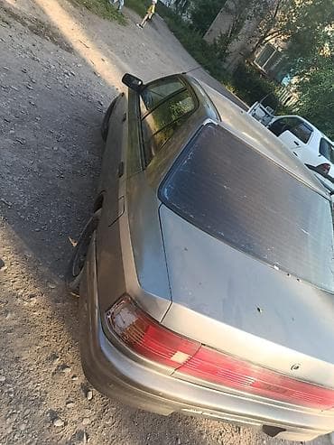 Унаа сатуу: Mazda 323: 1994 г., 1.6 л, Автомат, Бензин, Седан — 3