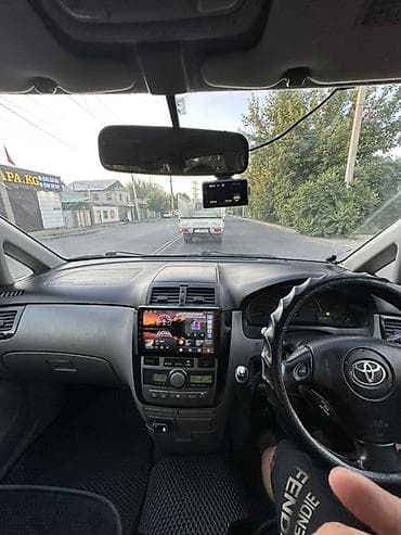 форт минивен: Toyota Ipsum: 2003 г., 2.4 л, Автомат, Газ, Минивэн — 5
