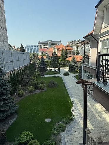 дом с бассейном посуточно бишкек: 450 м², 7 комнат — 2