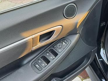 Продажа авто: Hyundai Sonata: 2021 г., 2 л, Автомат, Гибрид, Седан — 5