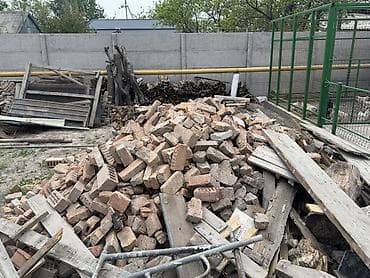 кислотный грунт: Отдам даром срочно ‼️ Кирпич строительный (разборка/смесь) - — 2