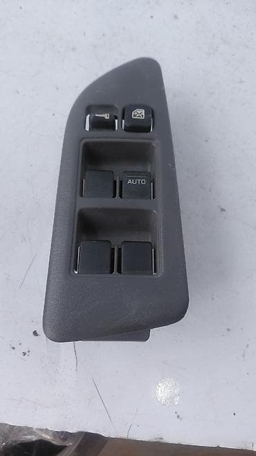 led driver: Сenter console Nissan 2003 г., Б/у, Оригинал, Япония — 1