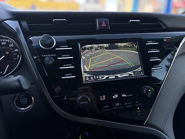 туксон 2017: Toyota Camry: 2018 г., Бензин — 9
