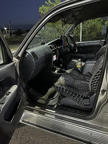 машины купе недорогие бу: Toyota Hilux Surf: 1999 г., 2.7 л, Автомат, Газ, Внедорожник — 9
