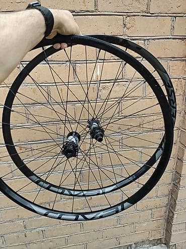 bear: Продаю вело колеса в отличном состоянии (вилсет) Specialized Traverse — 1