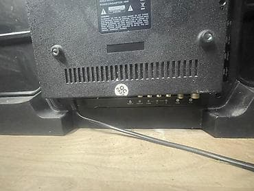 Техника и электроника: Телевизор Samsung (плазменная/ЖК панель), диагональ ориентировочно — 3