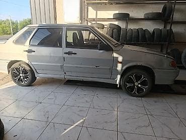 ВАЗ (ЛАДА) 2115: 2005 г., Седан — 1