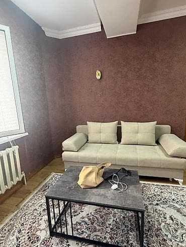Сдаётся 1‑комнатная квартира с отдельной кухней и полноценным