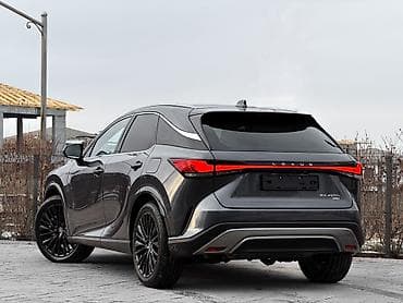 r 16: Lexus RX: 2024 г., 2.5 л, Вариатор, Гибрид, Внедорожник — 4
