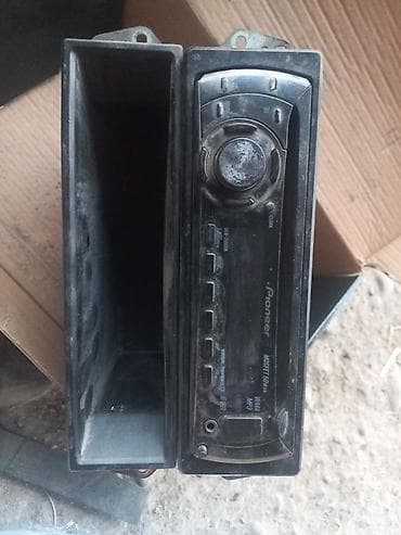 Автоэлектроника: Автомагнитола Pioneer DEH-2150UB + монтажная ниша - Формат 1-DIN — 2