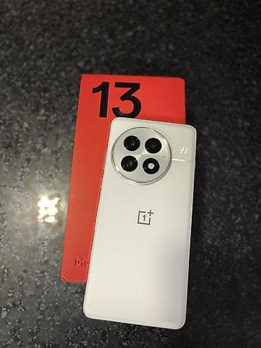 OnePlus 13, Б/у, 256 ГБ, цвет - Белый, 1 SIM, 2 SIM, eSIM