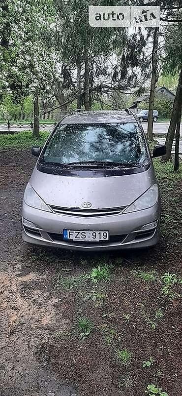 Комплект передних фар Toyota 2002 г., Б/у, Оригинал, Япония at lalafo.kg Комплект передних фар Toyota 2002 г., Б/у, Оригинал, Япония