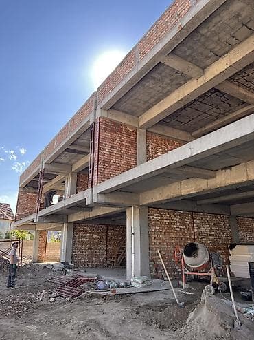 Продаётся помещение в селе Орто-Сай, улица Ормокоева 9, у самого — 10