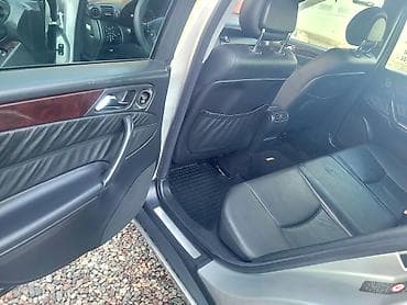 camry 5: Mercedes-Benz C-Class: 2001 г., 2.6 л, Автомат, Бензин, Седан — 6