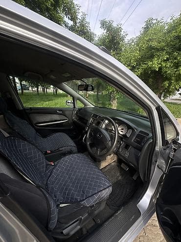 honda stream: Honda Stream: 2002 г., 1.7 л, Автомат, Бензин, Минивэн — 10