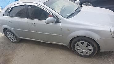 Chevrolet Lacetti: 2003 г., 1.6 л, Автомат, Седан — 5