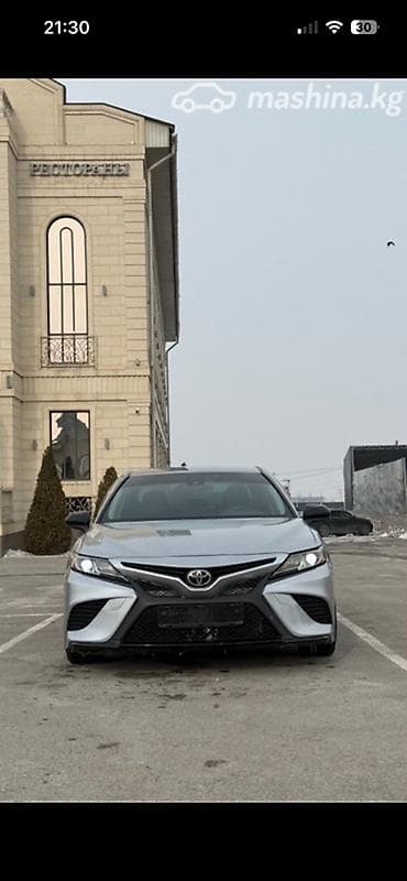 corolla spacio: Toyota Camry: 2020 г., Седан — 3