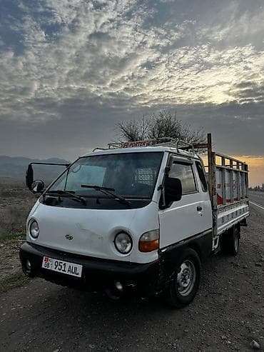 шина портер 1: Легкий грузовик, Hyundai, Стандарт, 1,5 т, Б/у — 1