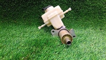 runx alex: Главный тормознои цилиндр Е70 6 771 718 Год 2009 В отличном — 3