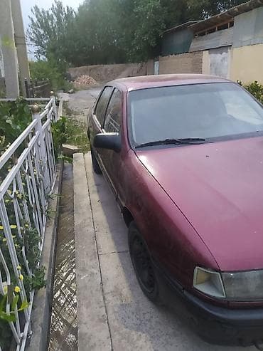 Opel Vectra: 1993 г., 1.8 л, Механика, Бензин, Седан — 5