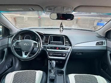 prius v: Hyundai Sonata: 2018 г., 2 л, Автомат, Газ, Седан — 10