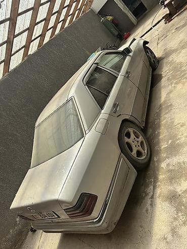 супорт ипсум: Mercedes-Benz W124: 1993 г., 3.2 л, Автомат, Газ, Седан — 2