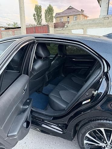 prius plus: Toyota Camry: 2019 г., 2.5 л, Автомат, Бензин, Седан — 5