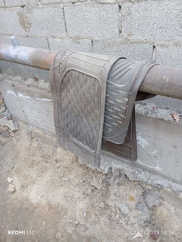 купить тент на фуру бу: Родные Полики Для салона Toyota, цвет - Черный, Б/у, Самовывоз — 4