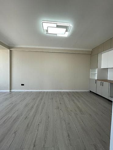 4: 4 комнаты, 80 м², 6 этаж — 6