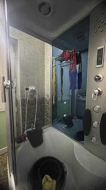 Душевая кабина Прямоугольная, Покрытие: Тонированное