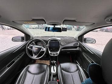 машине алам: Chevrolet Spark: 2018 г., 1 л, Автомат, Бензин, Хетчбек — 10