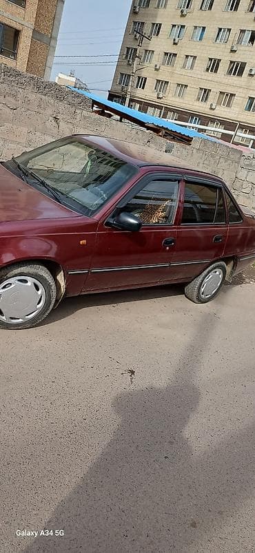 kia clarus: Daewoo Nexia: 2004 г., Ручные, Бензин — 2