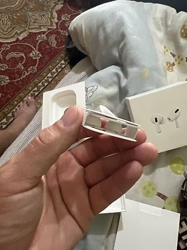 8 pro: Беспроводной наушник оригинал про 1 вкладки с зарядным кейсом 1 ухо — 4